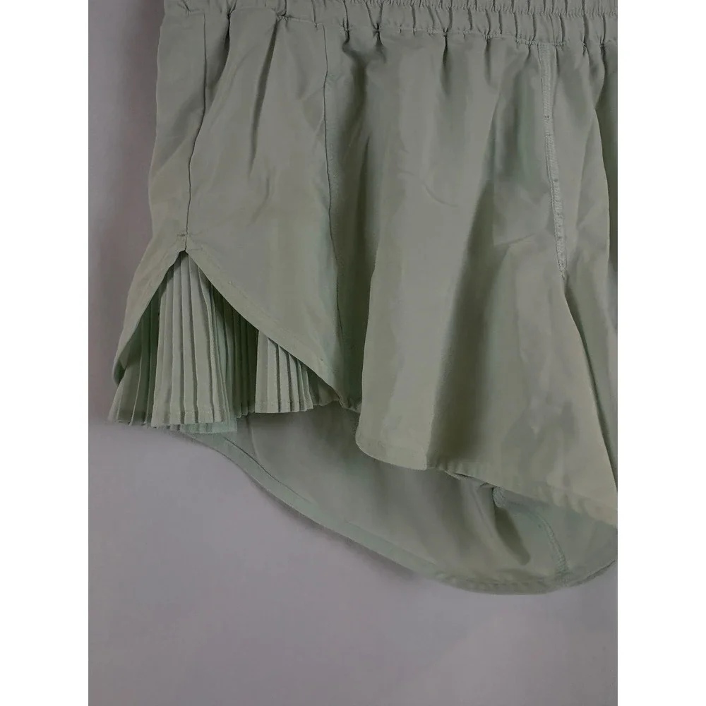 Lululemon Track That Mid-Rise Lined Short 3" Pleat Mint Green Running Shorts 6 - Picture 7 of 9